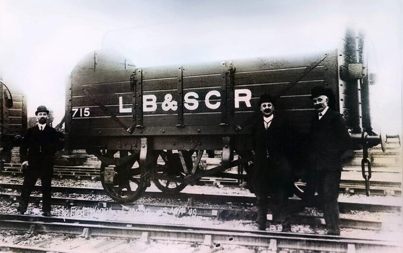 160362263890624294 (1)