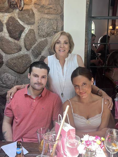 mom patrick victoria