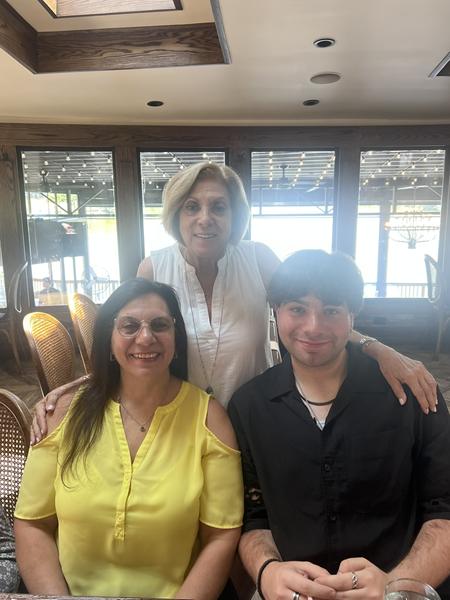 Mom Maria Robby