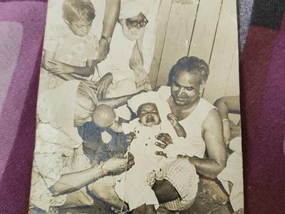 Veeru k mundan
