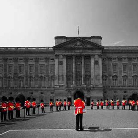 Changing of The Guards Colour Pop
