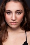 High-End Beauty Retouch – Glam Look