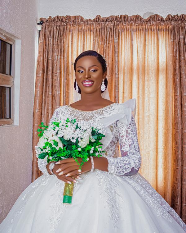 Wedding Photo Retouching & Color Enhancement