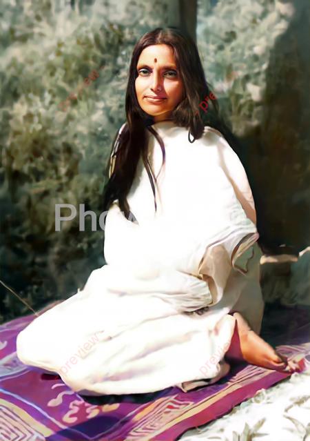 Anandamayi-Ma---Sitting-Turned-Right_a0_canvas-Color